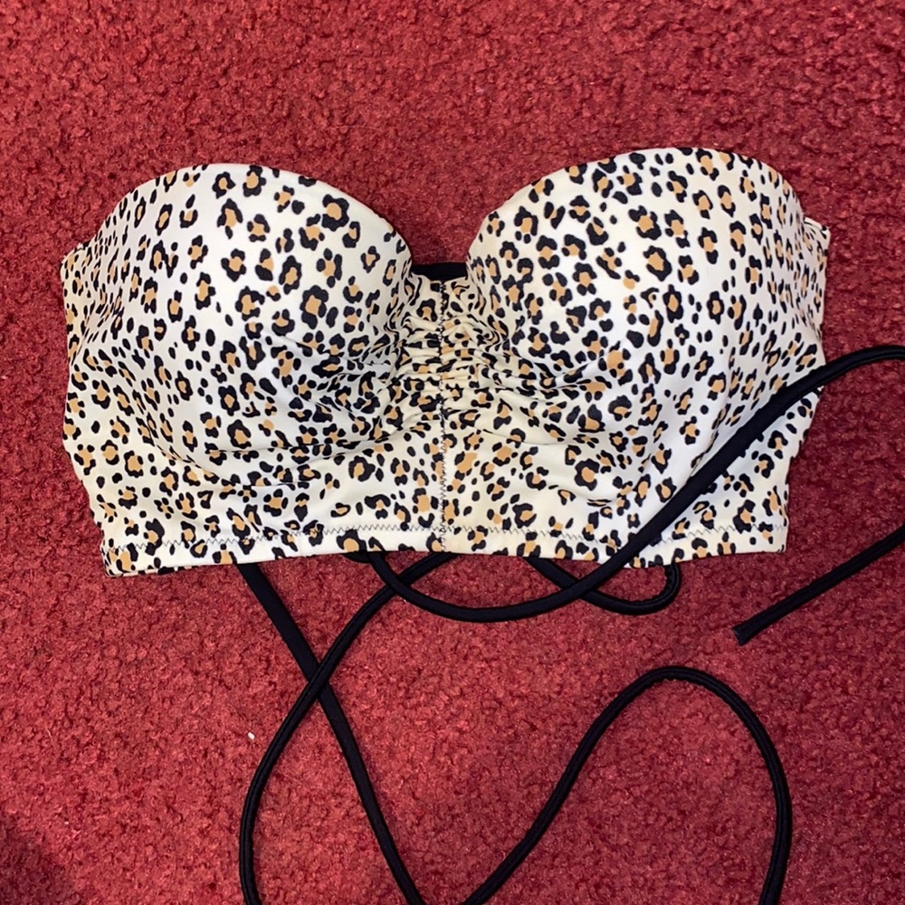 Victoria’s Secret Bikini Top